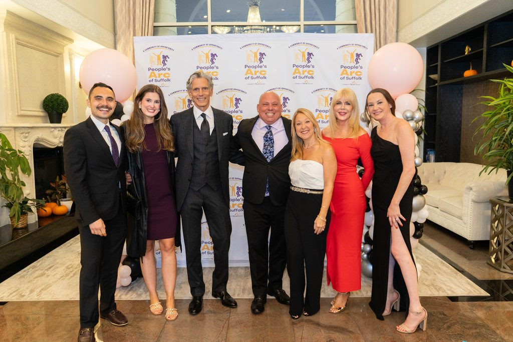 People's Arc of Suffolk celebrates Annual Candlelight Ball honoring Mell Goldman, CEO of All Boro Construction